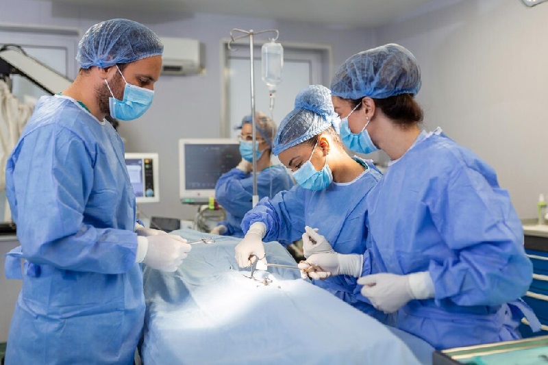 Finding the Best Thoracic Surgeon in Mumbai: A Guide to Top Thoracic Surgery Centers